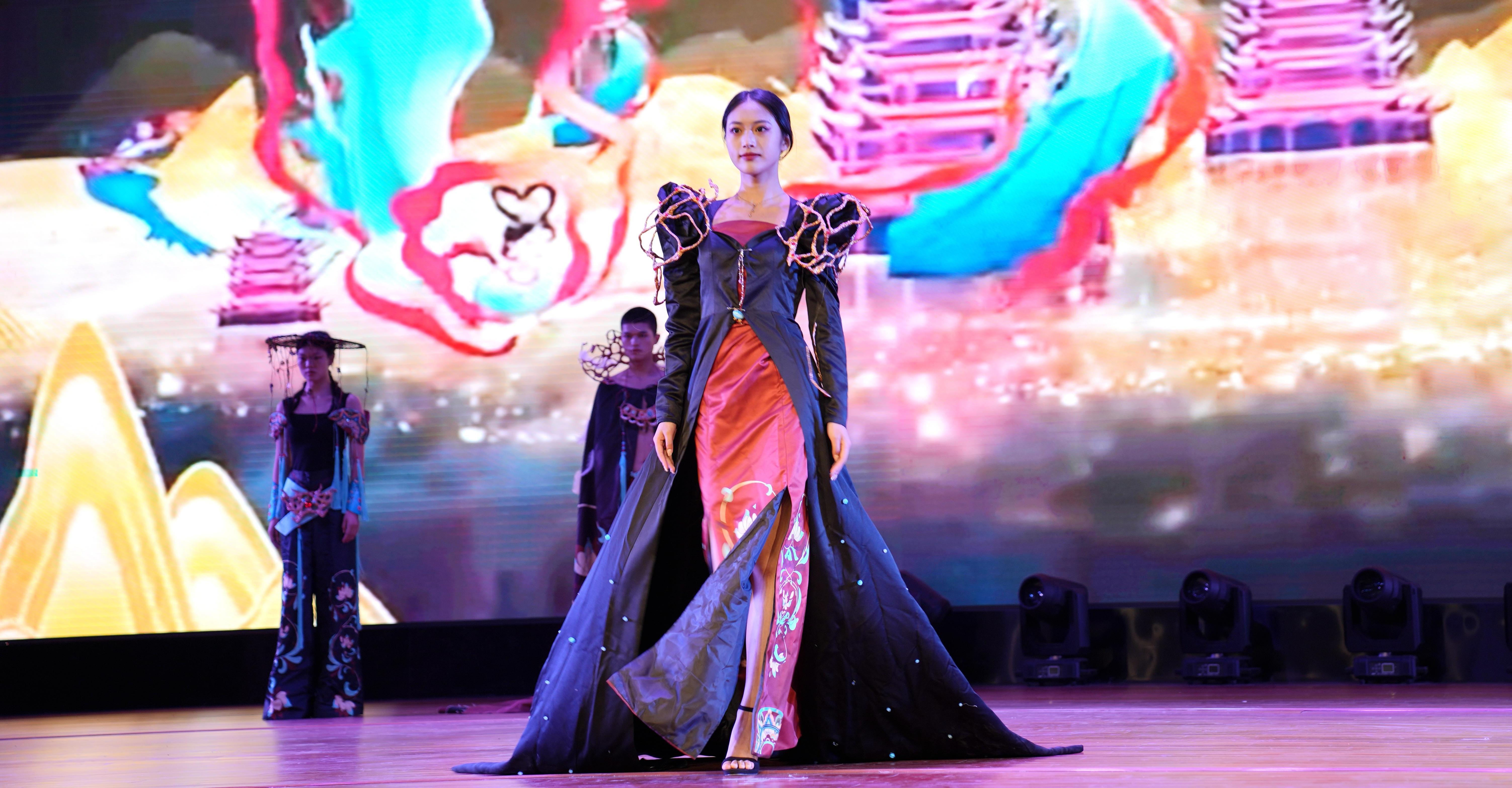 Dunhuang runway show